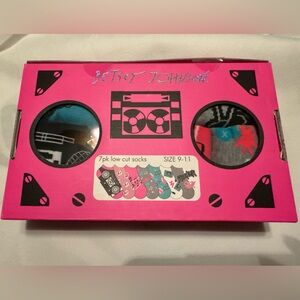 Betsey Johnson Woman’s 7pk Low Cut Socks Pink Boom Box Gift Cassette Tape NWT